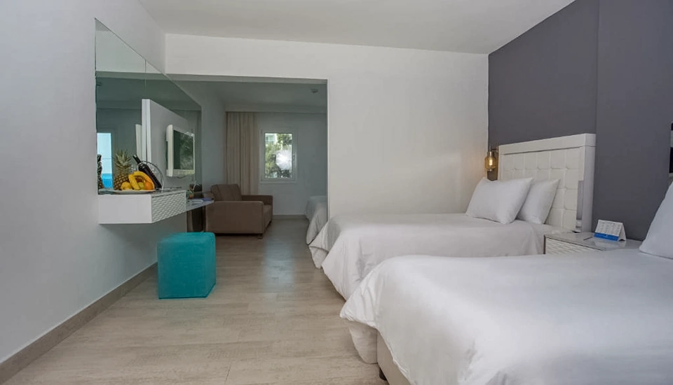 هتل له بلو کوش آداسی